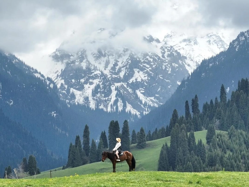 Discover Xinjiang travel guide