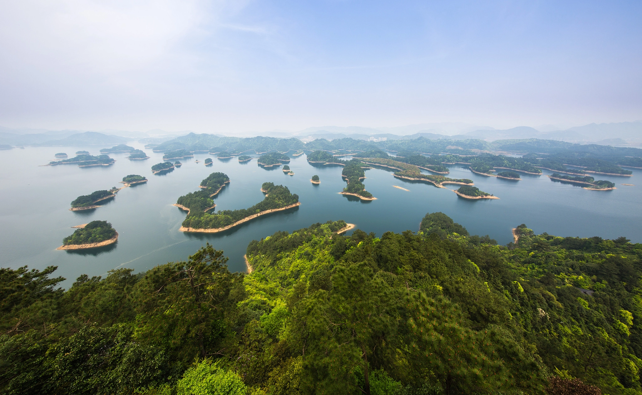 Thousand Island Lake - 1078 emerald islands scattered across clear waters